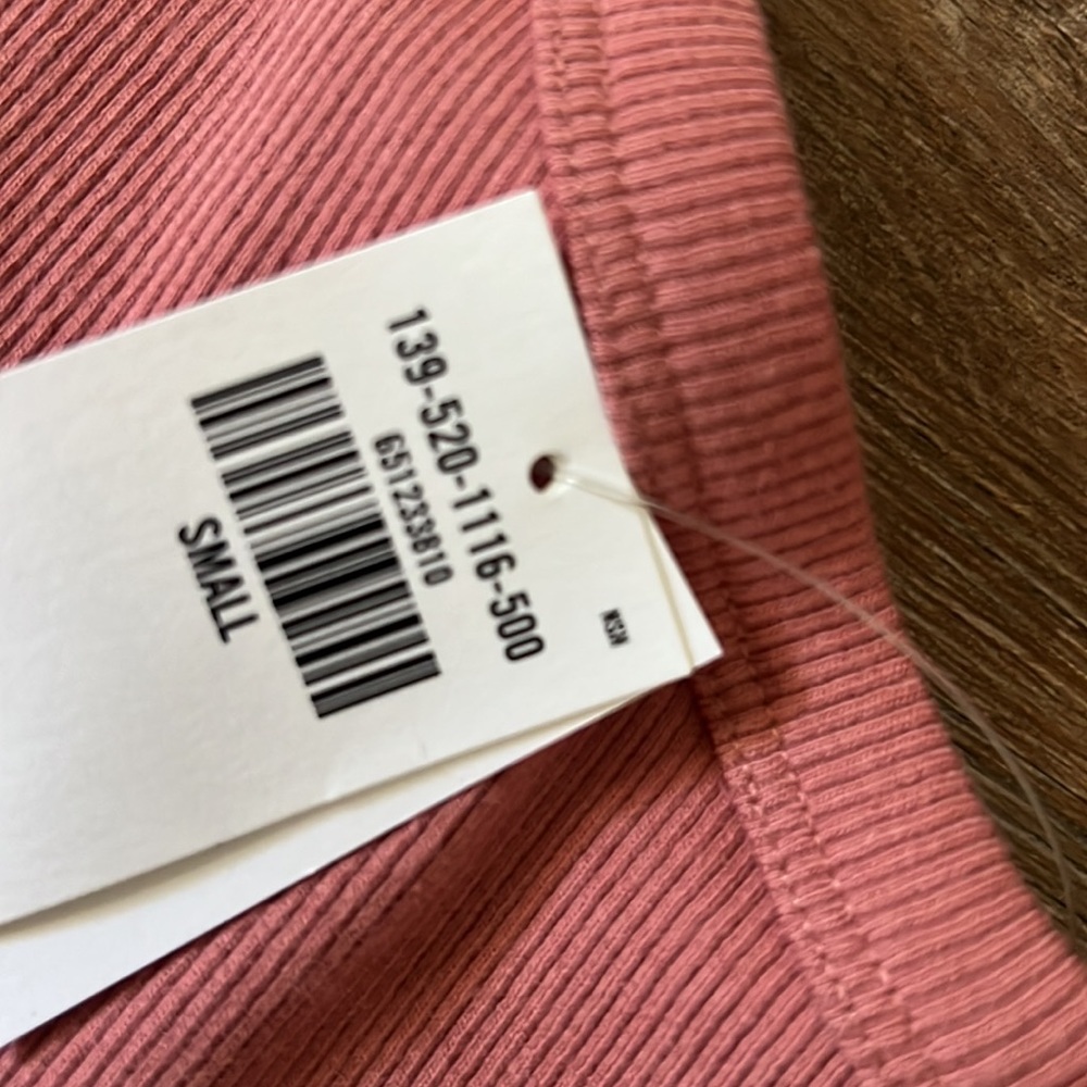 A&F Tank! NWT! - Picture 5 of 5